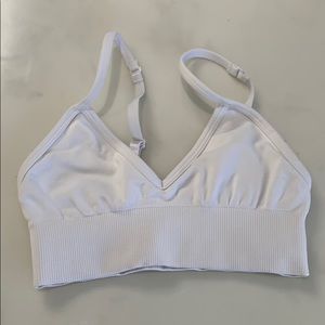 Lululemon Ebb to Street Adjustable Bra